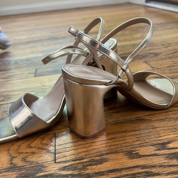 BP. Parker Ankle Strap. Size 9 - Picture 4 of 4